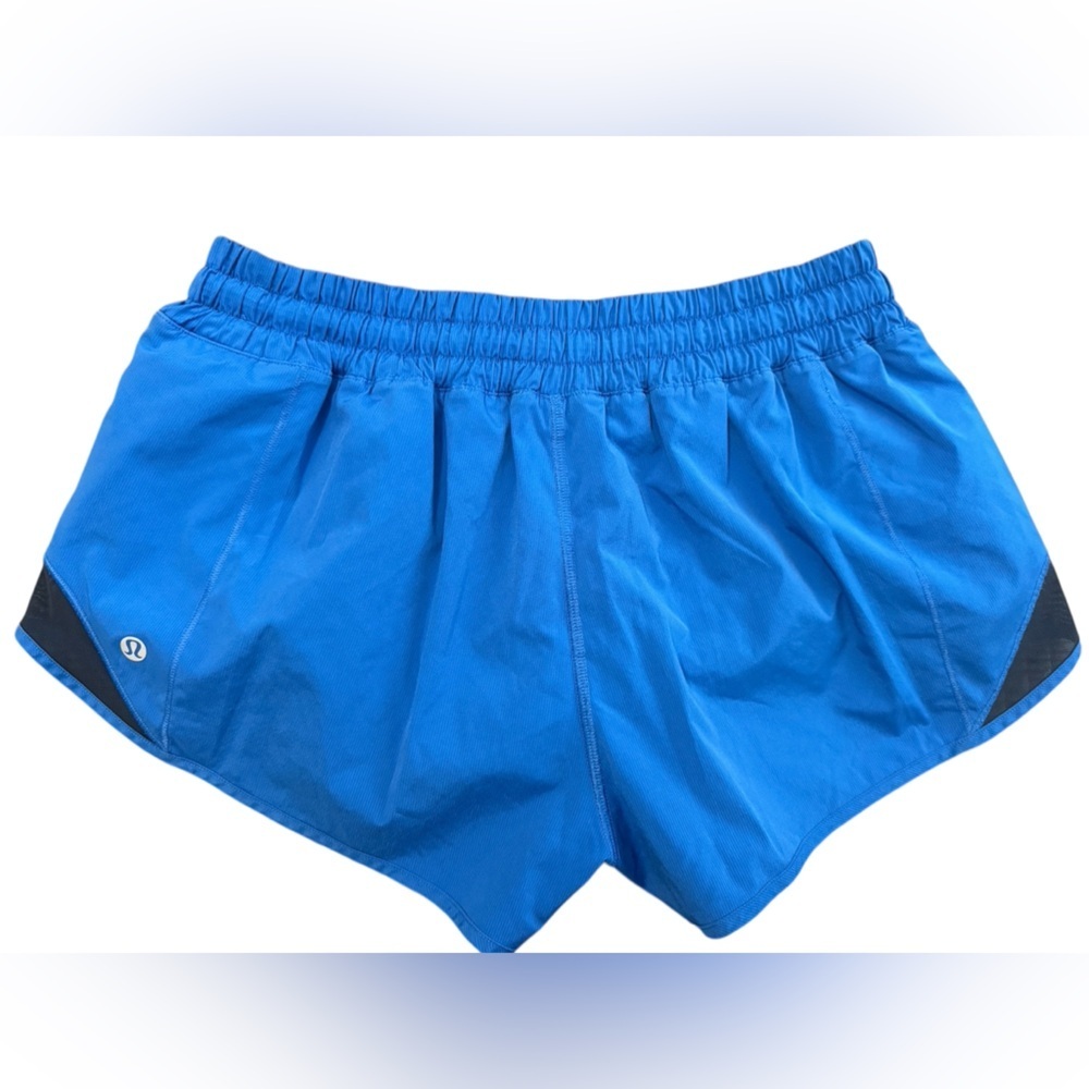 Lululemon Hotty Hot Short II *2.5" in Lakeside Blue - Picture 6 of 8